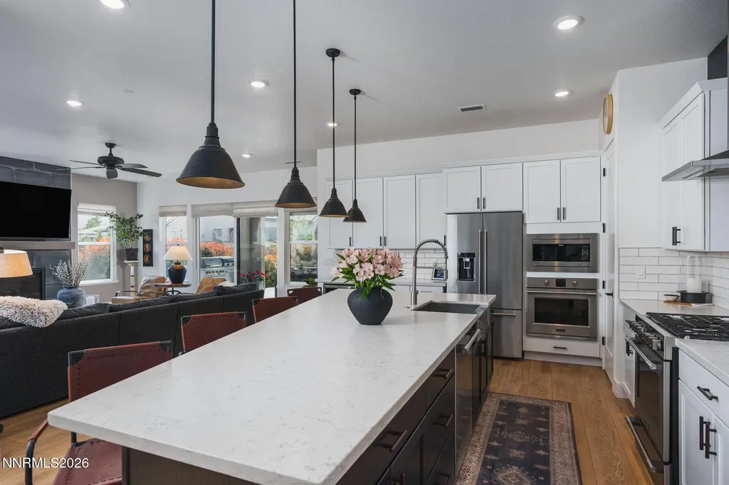 1527 Elk Run Reno NV 89523