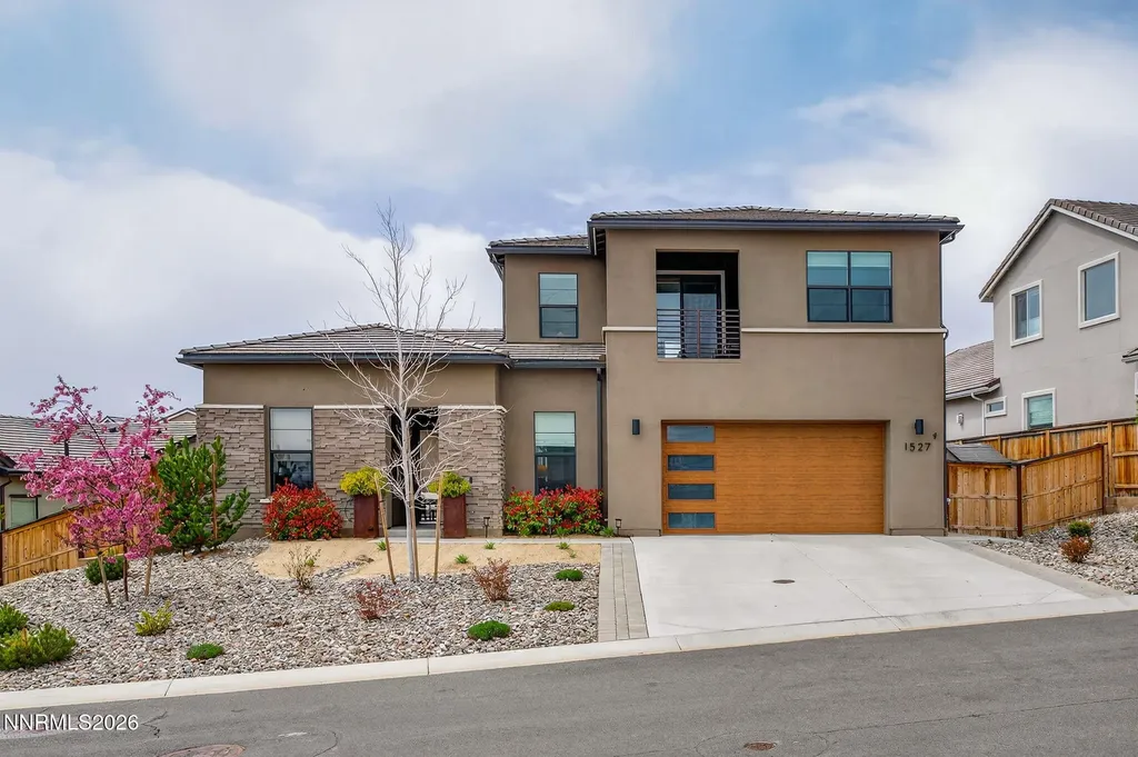 1527 Elk Run Reno NV 89523