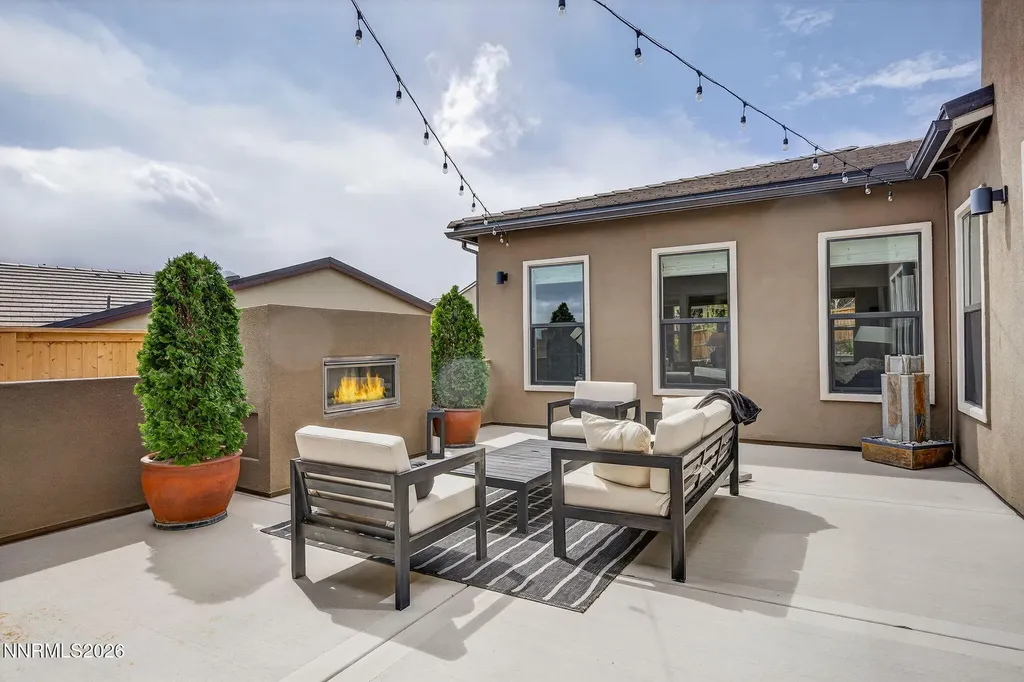 1527 Elk Run Reno NV 89523