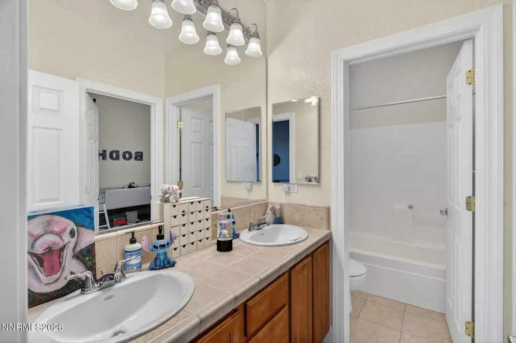 2784 Robb Reno NV 89523