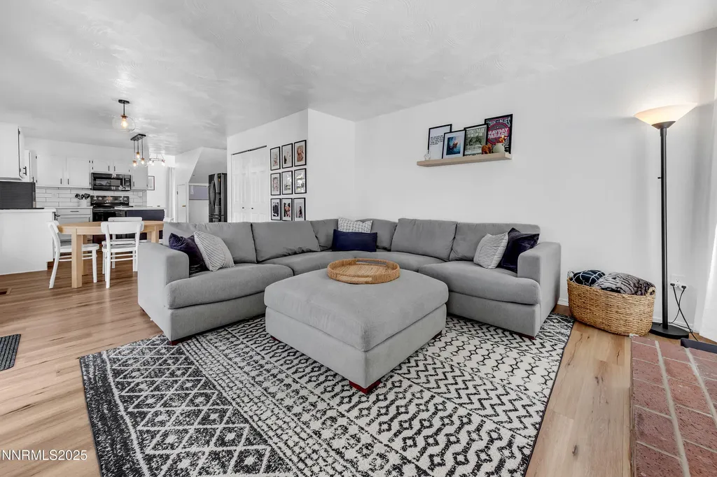 4539 Windcrest Reno NV 89523