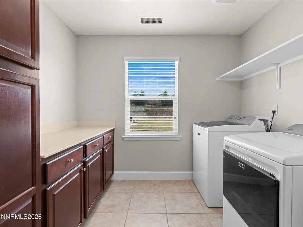 918 Garden Pond Spanish Springs NV 89441