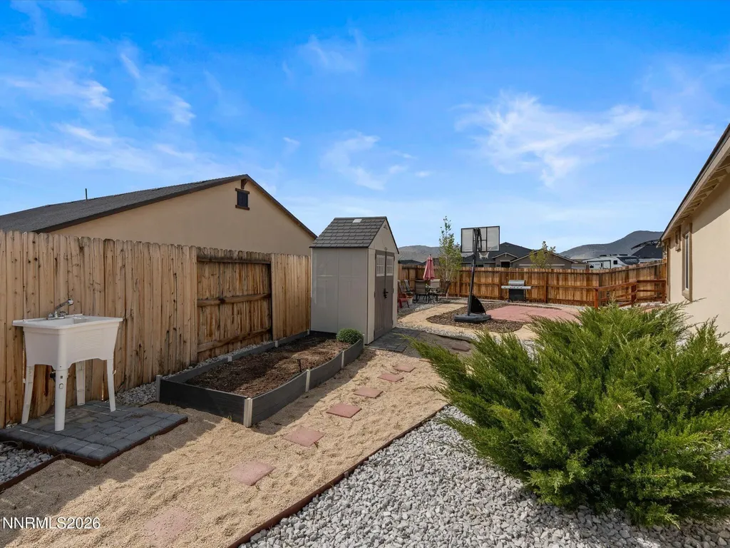 918 Garden Pond Spanish Springs NV 89441
