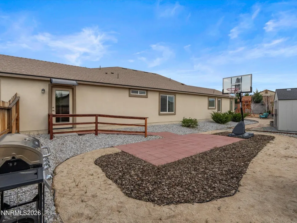 918 Garden Pond Spanish Springs NV 89441