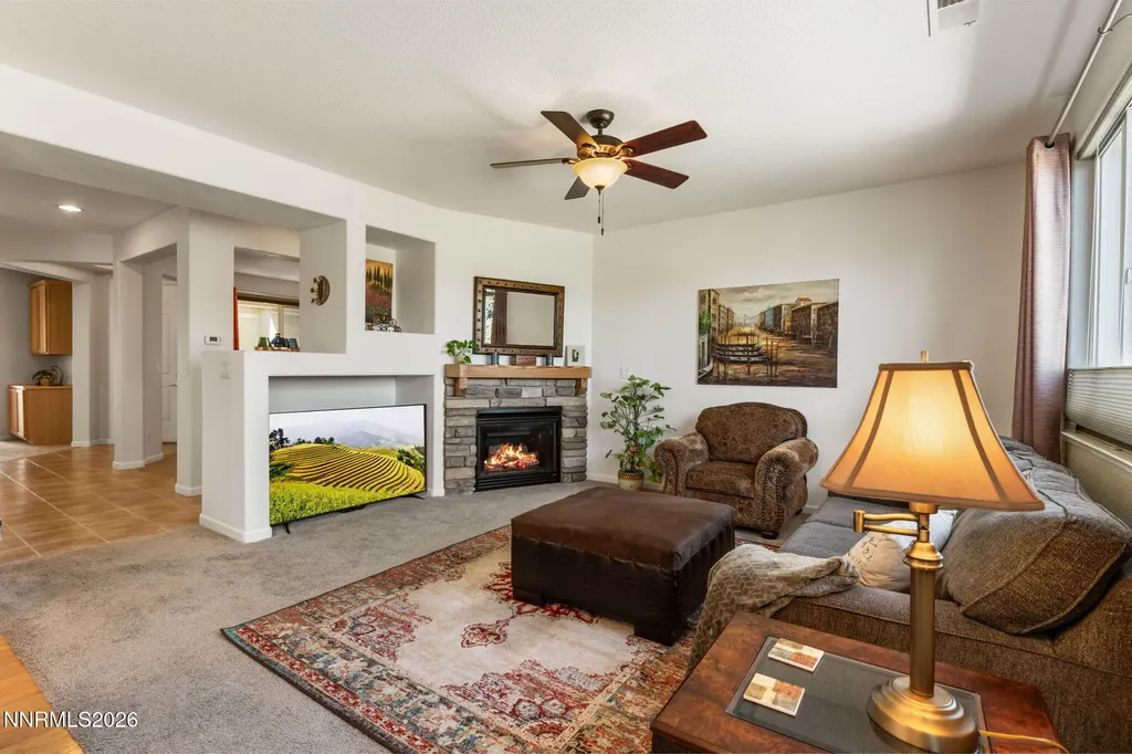 816 Ballybunion Dayton NV 89403