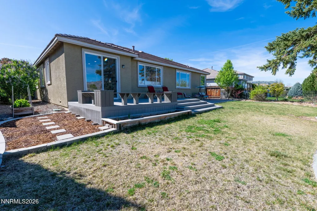 816 Ballybunion Dayton NV 89403