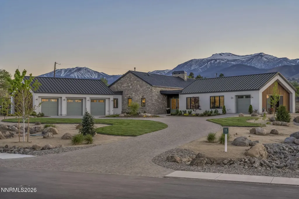 11 Glenhaven Reno NV 89511