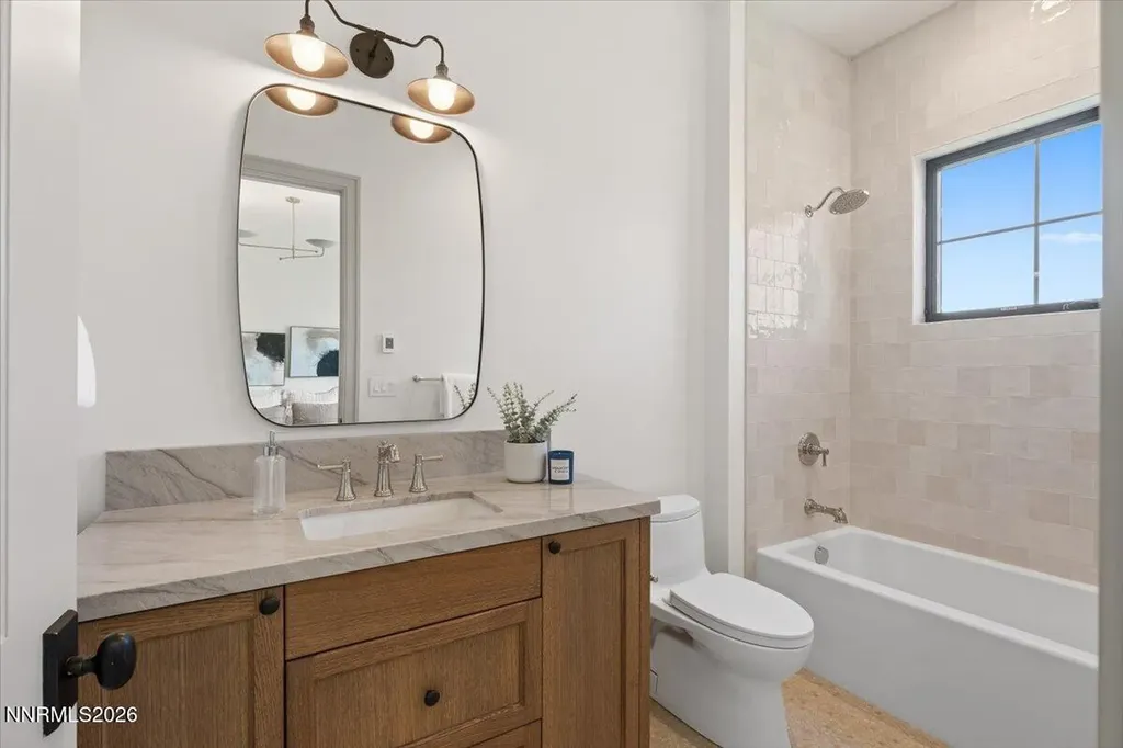 11 Glenhaven Reno NV 89511
