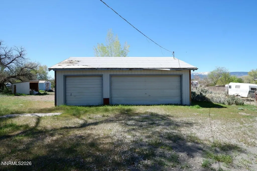 15587 Toll Reno NV 89521