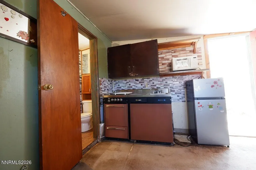 15587 Toll Reno NV 89521