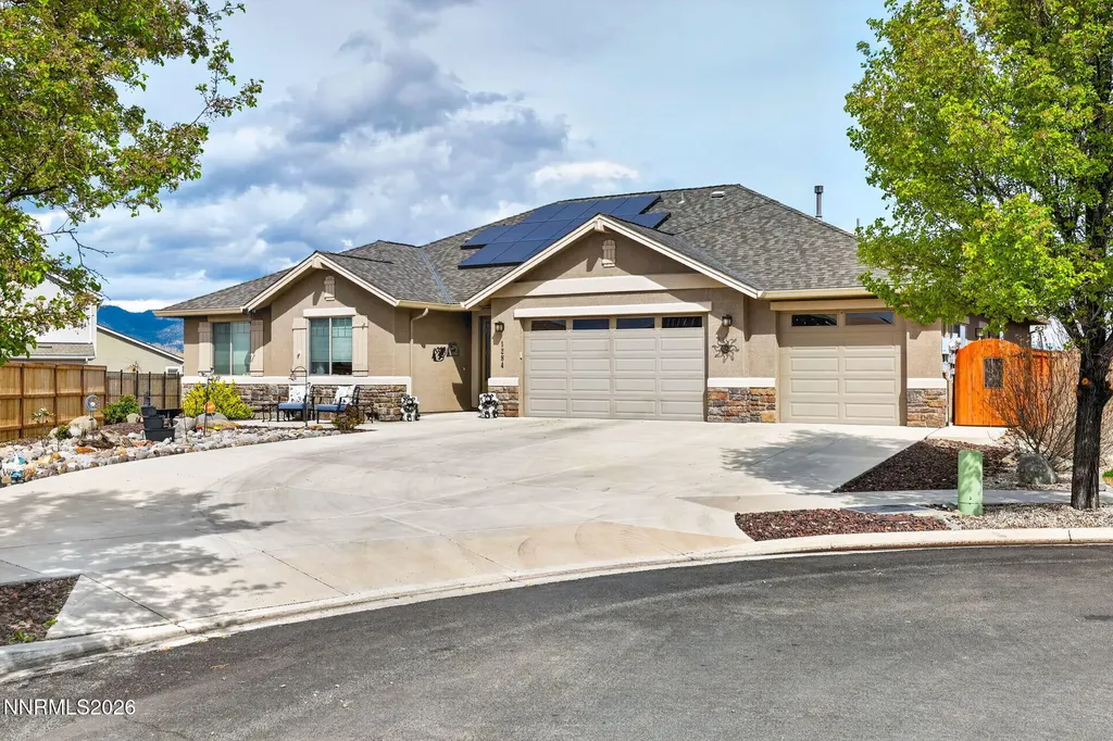1284 Cedar Brook Gardnerville NV 89460