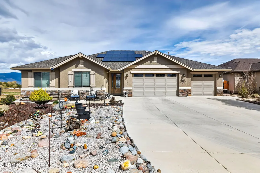 1284 Cedar Brook Gardnerville NV 89460