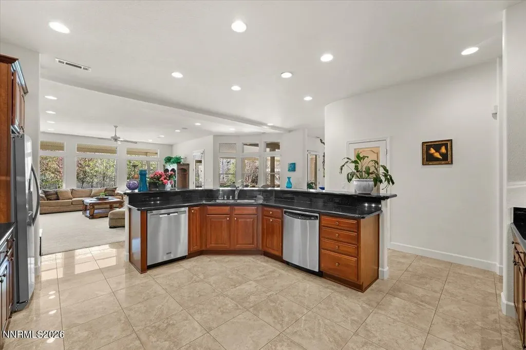 12445 Ocean View Sparks NV 89441