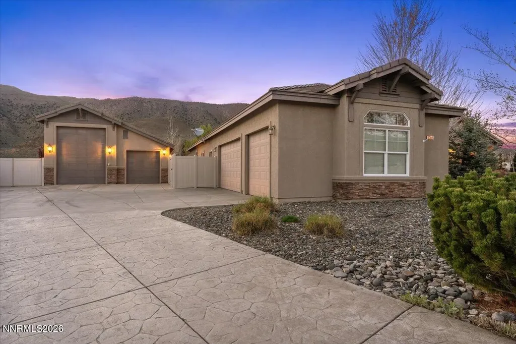 12445 Ocean View Sparks NV 89441