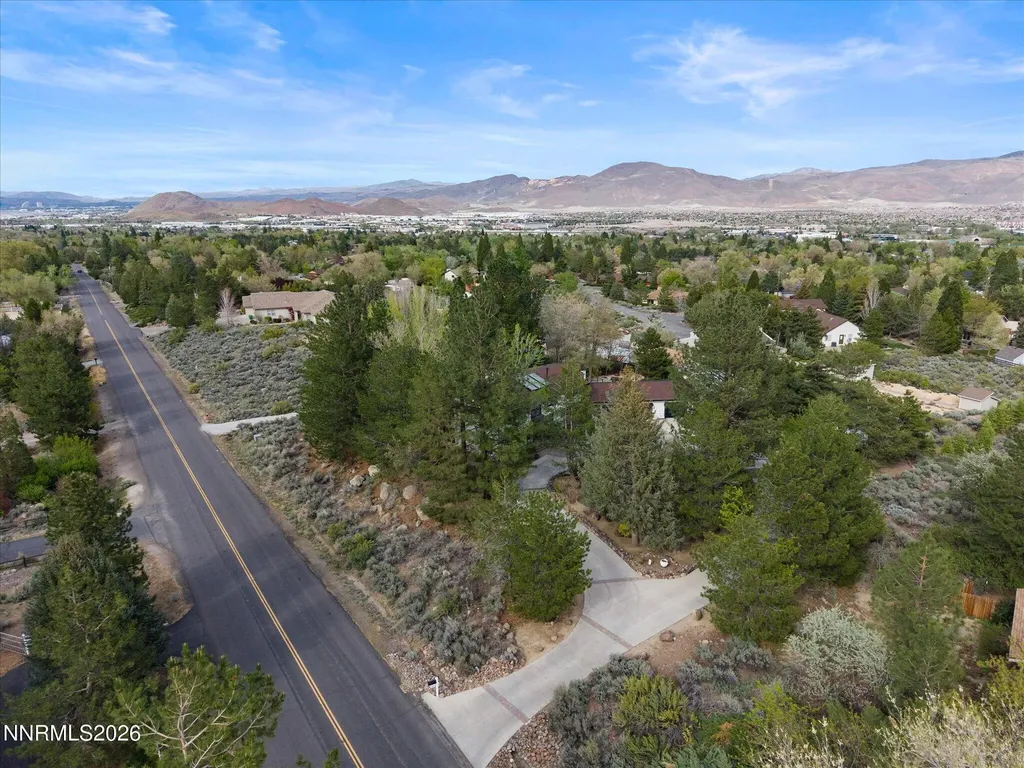 16020 Edmands Reno NV 89511
