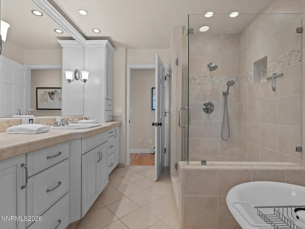 16020 Edmands Reno NV 89511