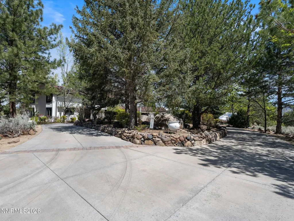 16020 Edmands Reno NV 89511