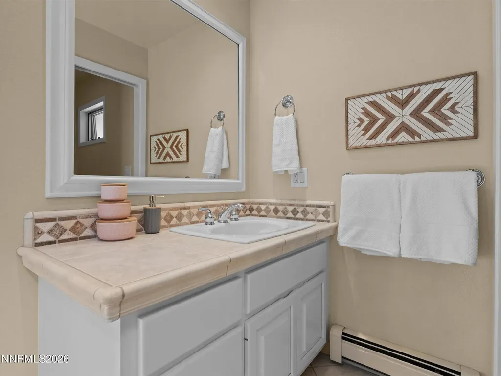16020 Edmands Reno NV 89511