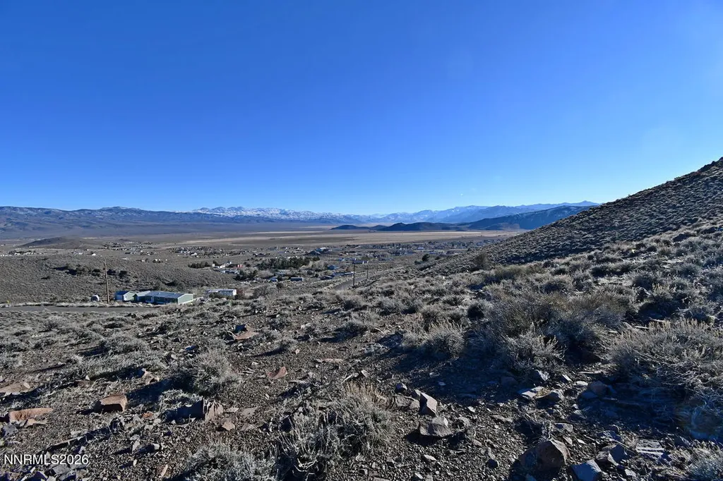 3945 Sandstone Wellington NV 89444