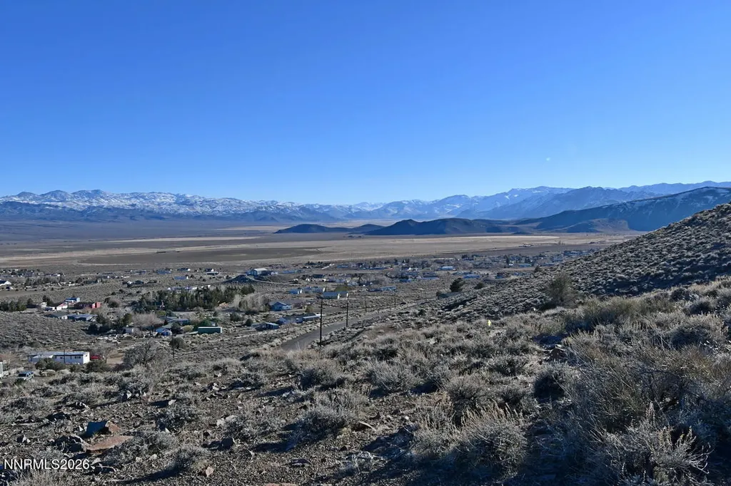 3945 Sandstone Wellington NV 89444