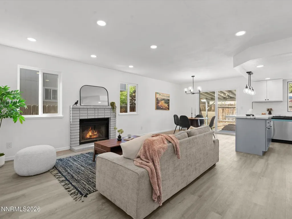 2719 Chavez Reno NV 89502