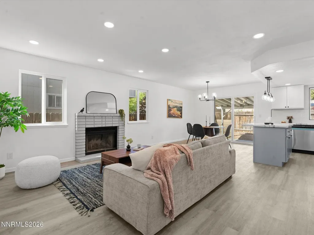 2719 Chavez Reno NV 89502