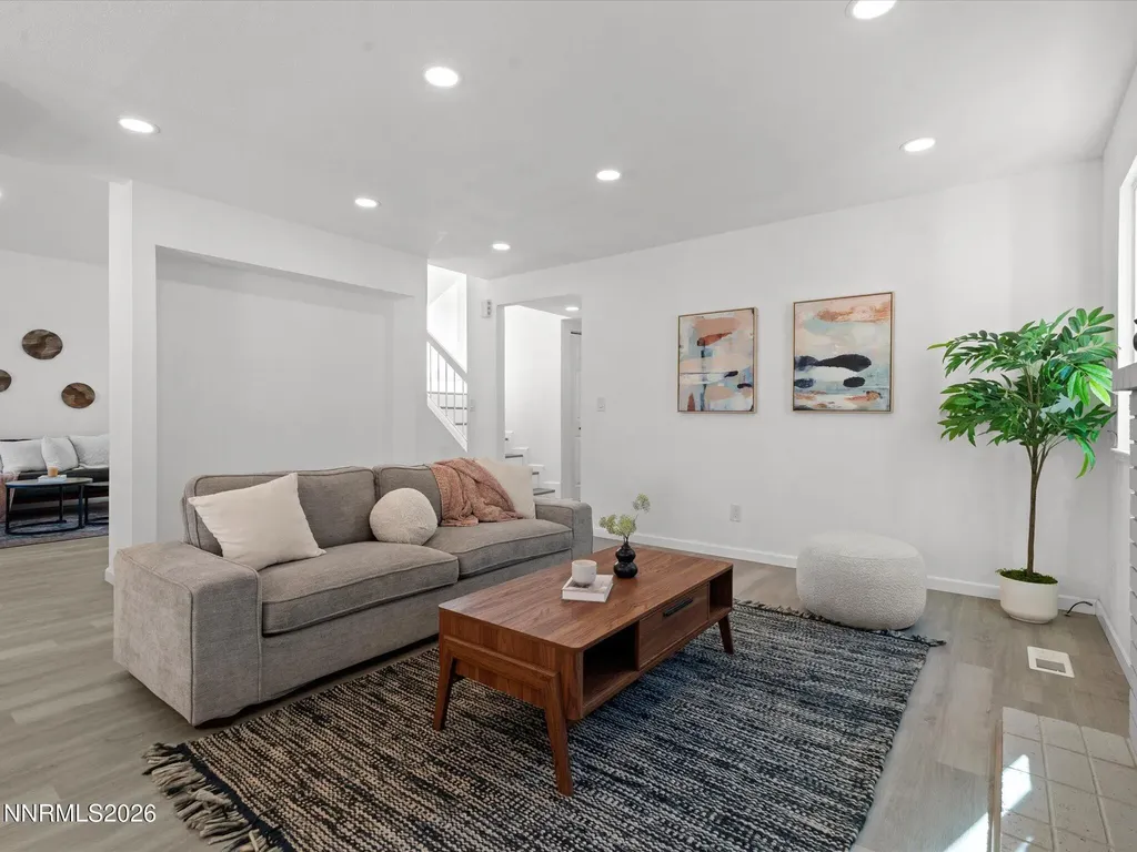 2719 Chavez Reno NV 89502