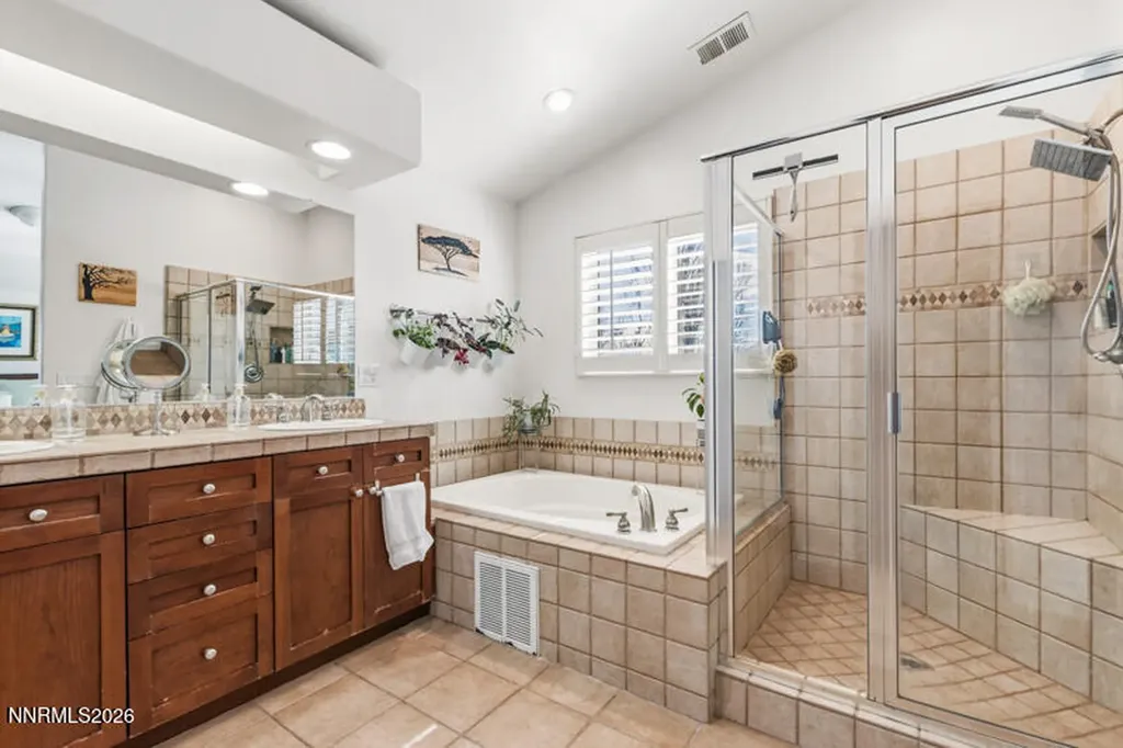 6501 Lonnie Sparks NV 89436