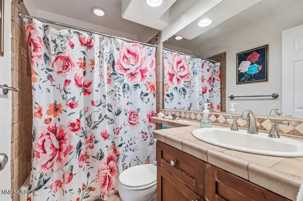 6501 Lonnie Sparks NV 89436