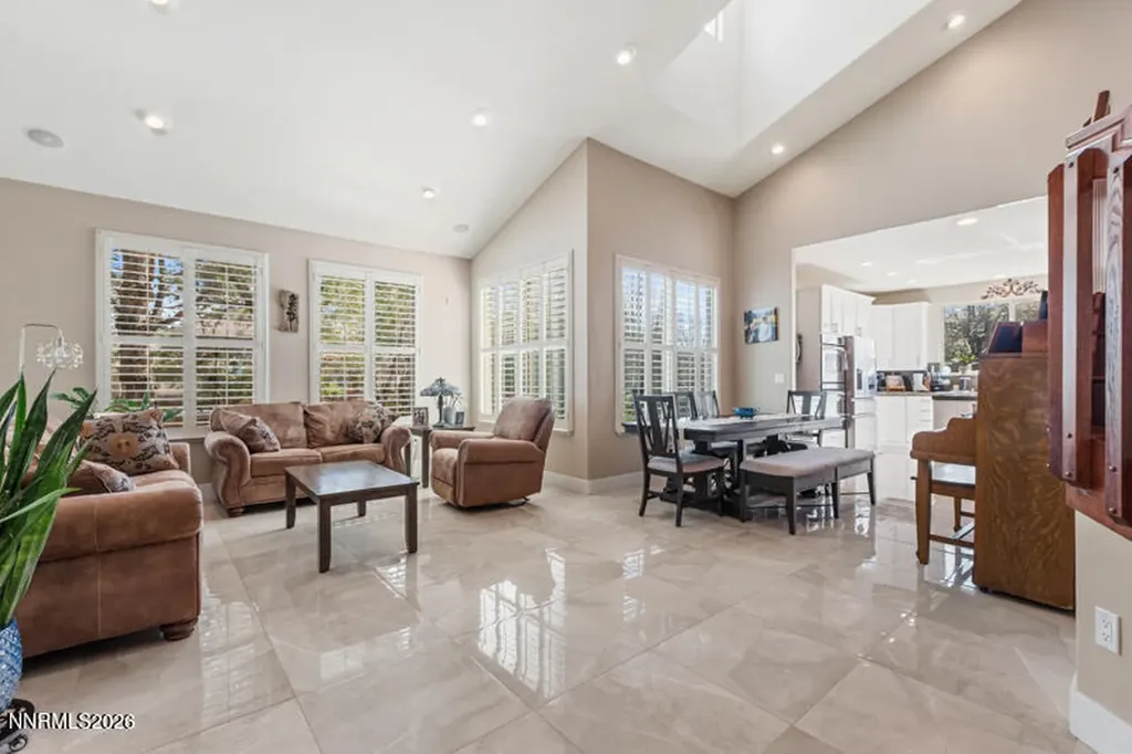 6501 Lonnie Sparks NV 89436
