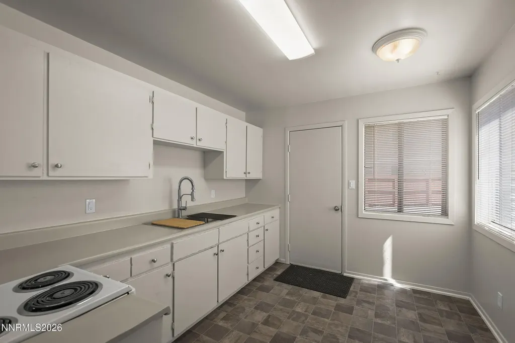 1534 County Minden NV 89423