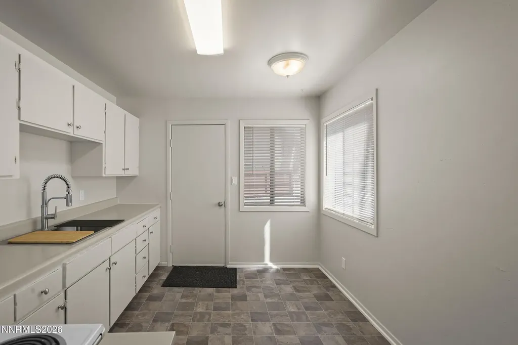 1534 County Minden NV 89423