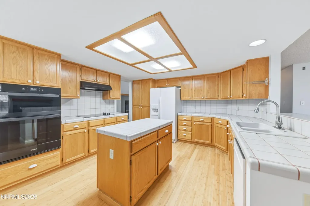 4496 Trenton Sparks NV 89436