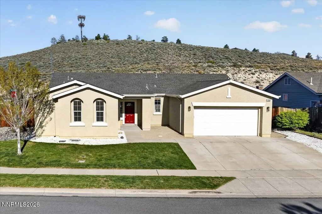 1096 Crown View Reno NV 89523