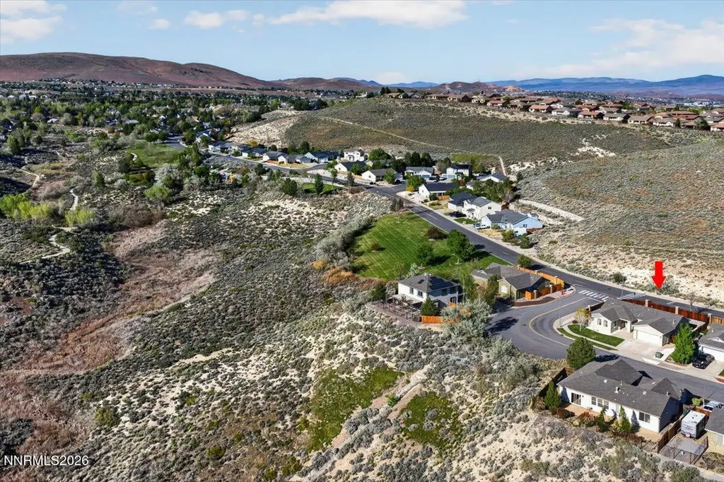 1096 Crown View Reno NV 89523