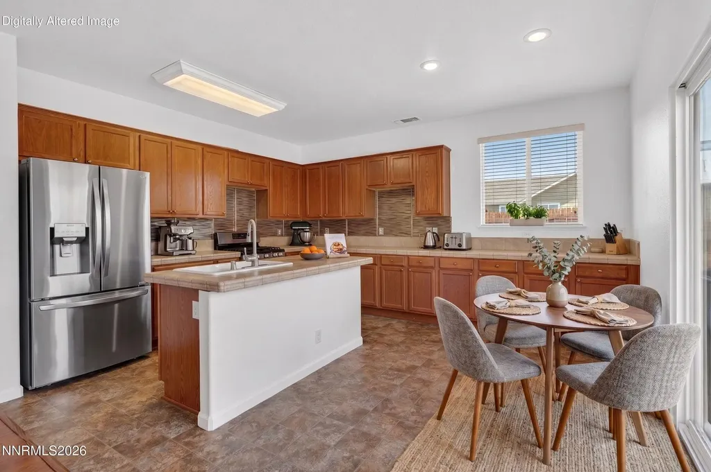 1096 Crown View Reno NV 89523