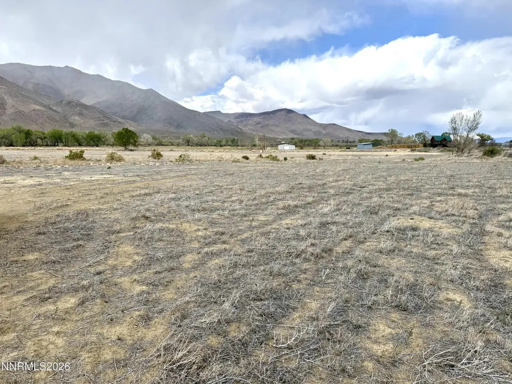 8 Rockland Yerington NV 89447