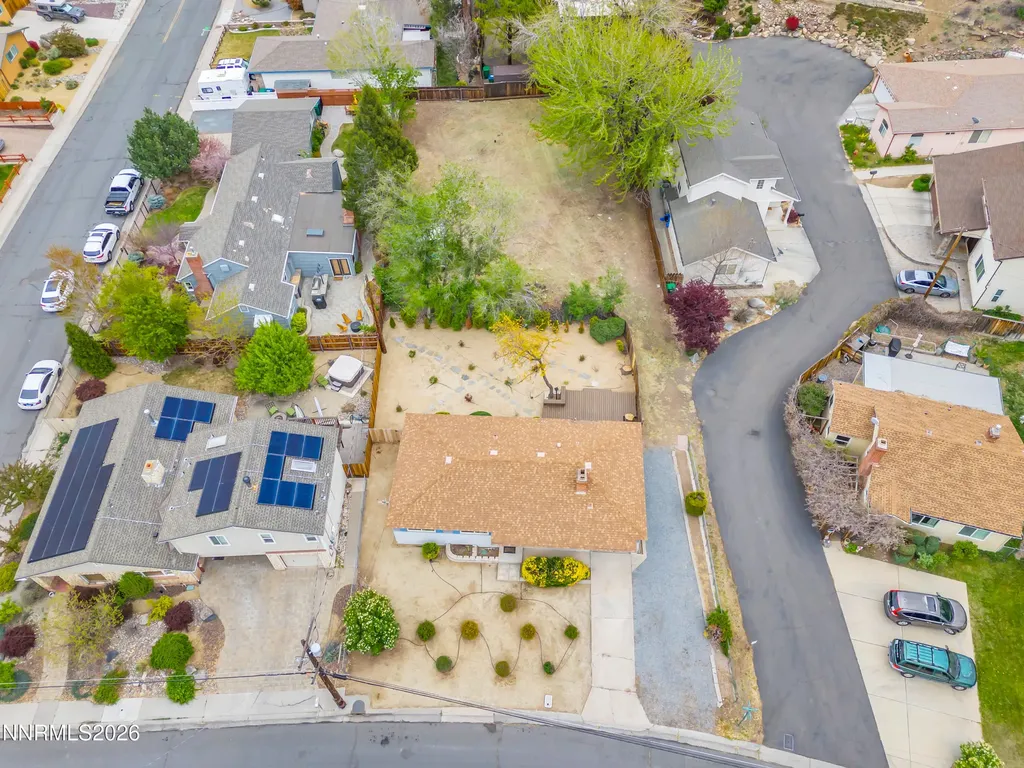1208 Charles Reno NV 89509