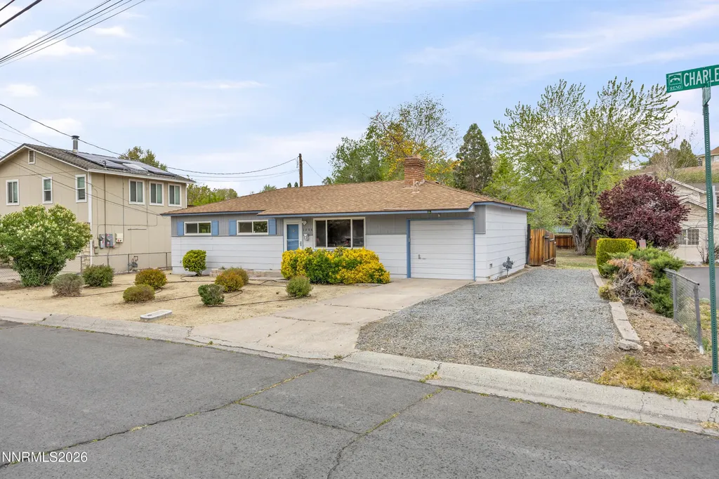 1208 Charles Reno NV 89509