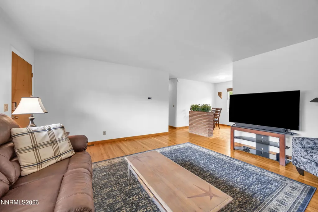 1208 Charles Reno NV 89509