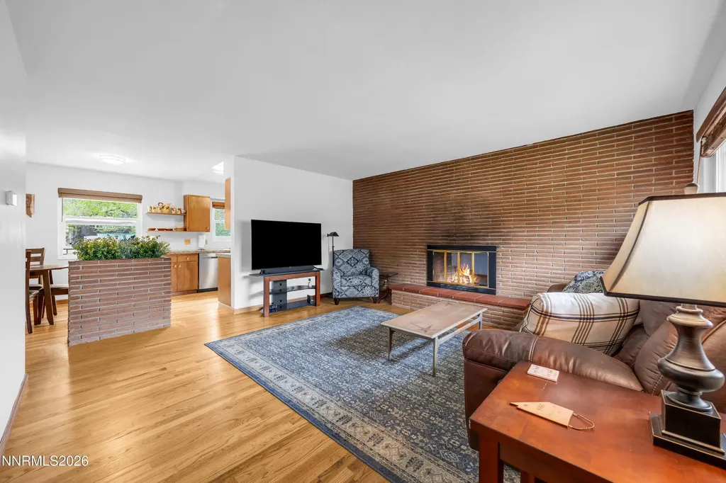 1208 Charles Reno NV 89509