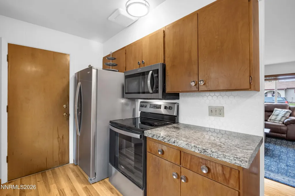 1208 Charles Reno NV 89509