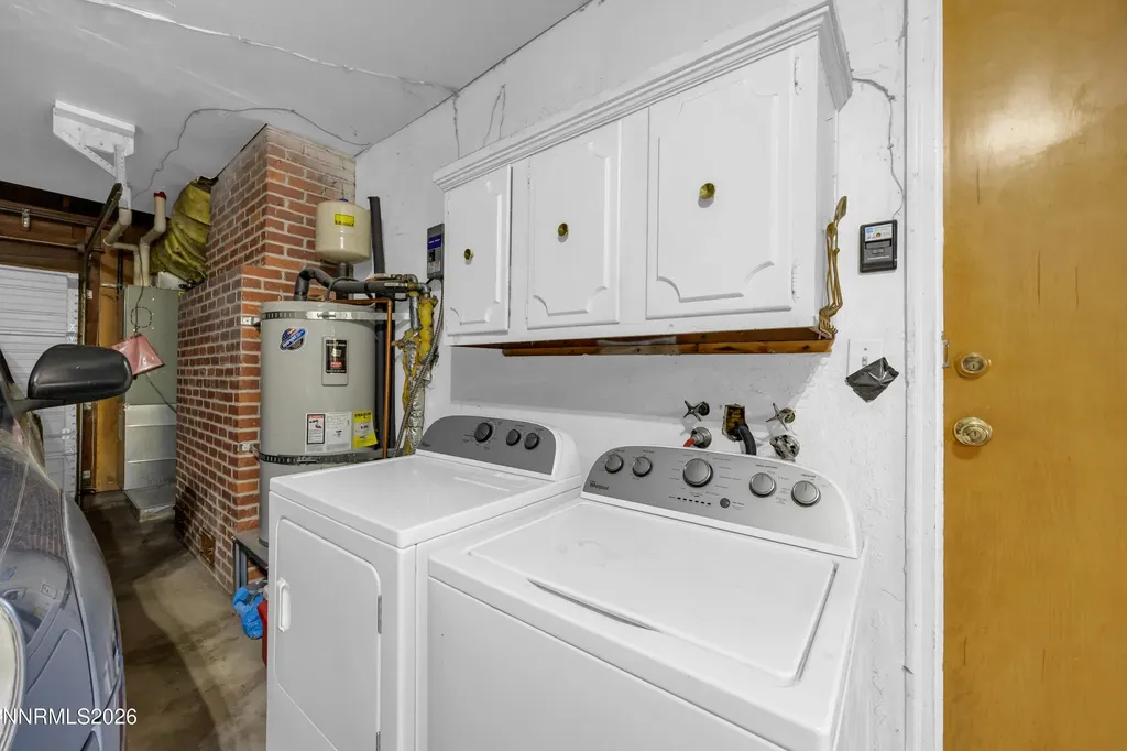 1208 Charles Reno NV 89509