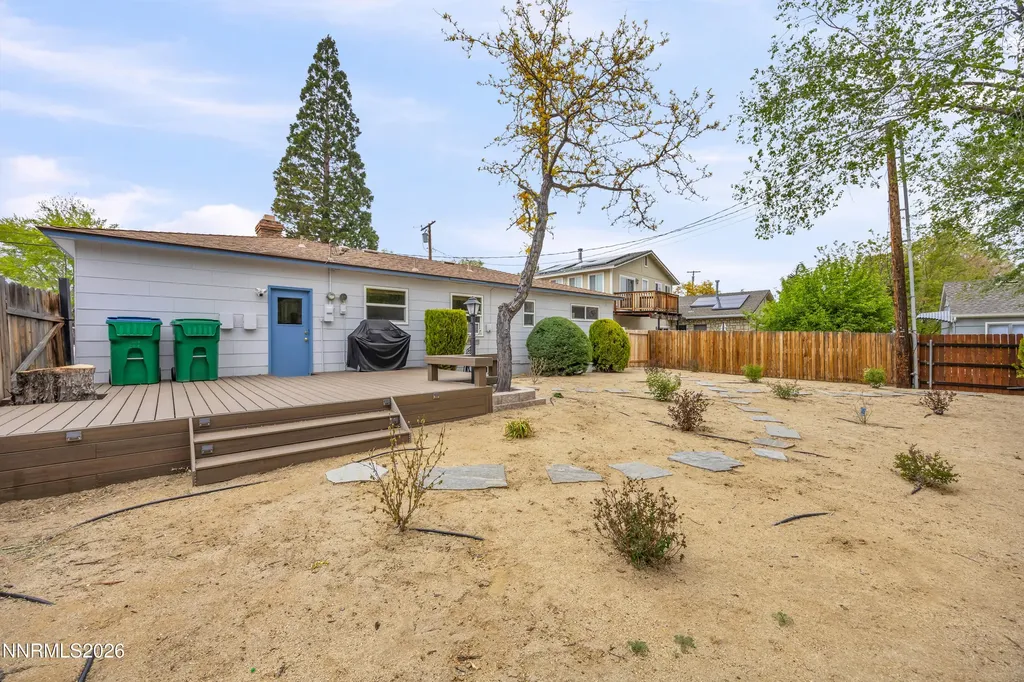 1208 Charles Reno NV 89509