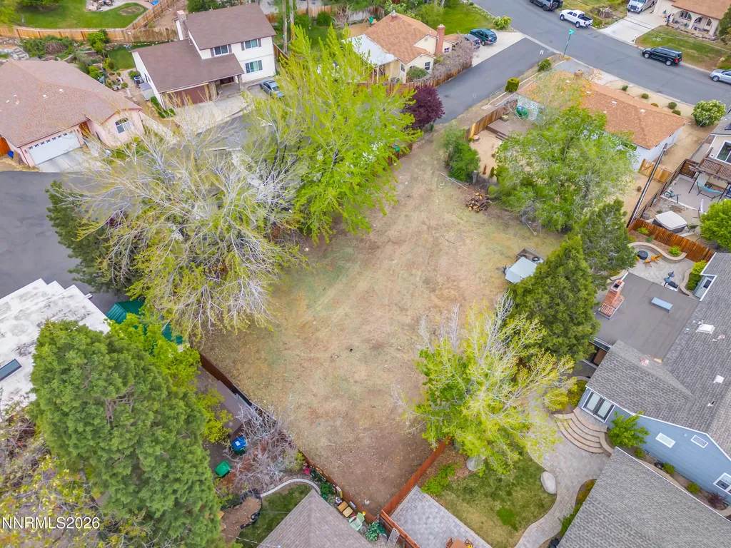 1208 Charles Reno NV 89509