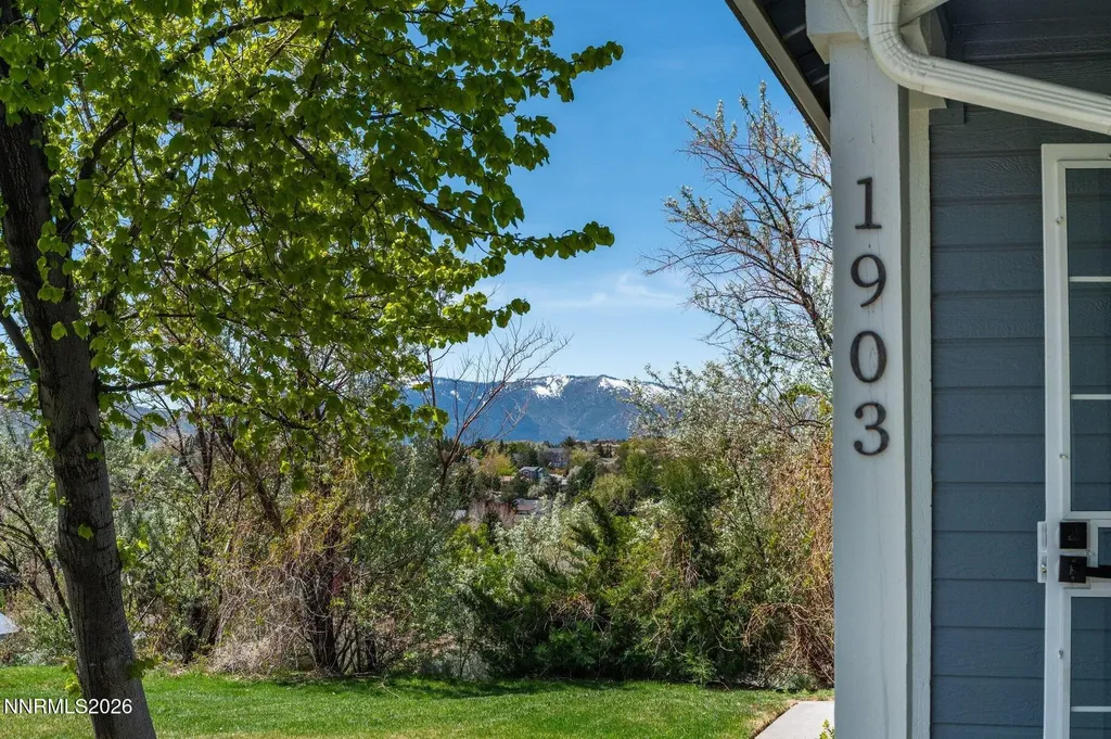 1903 Tuolumne Reno NV 89523
