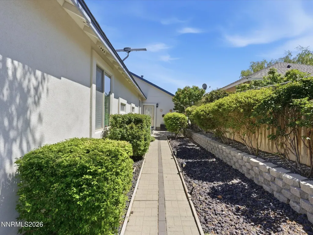 590 Wedge Fernley NV 89408
