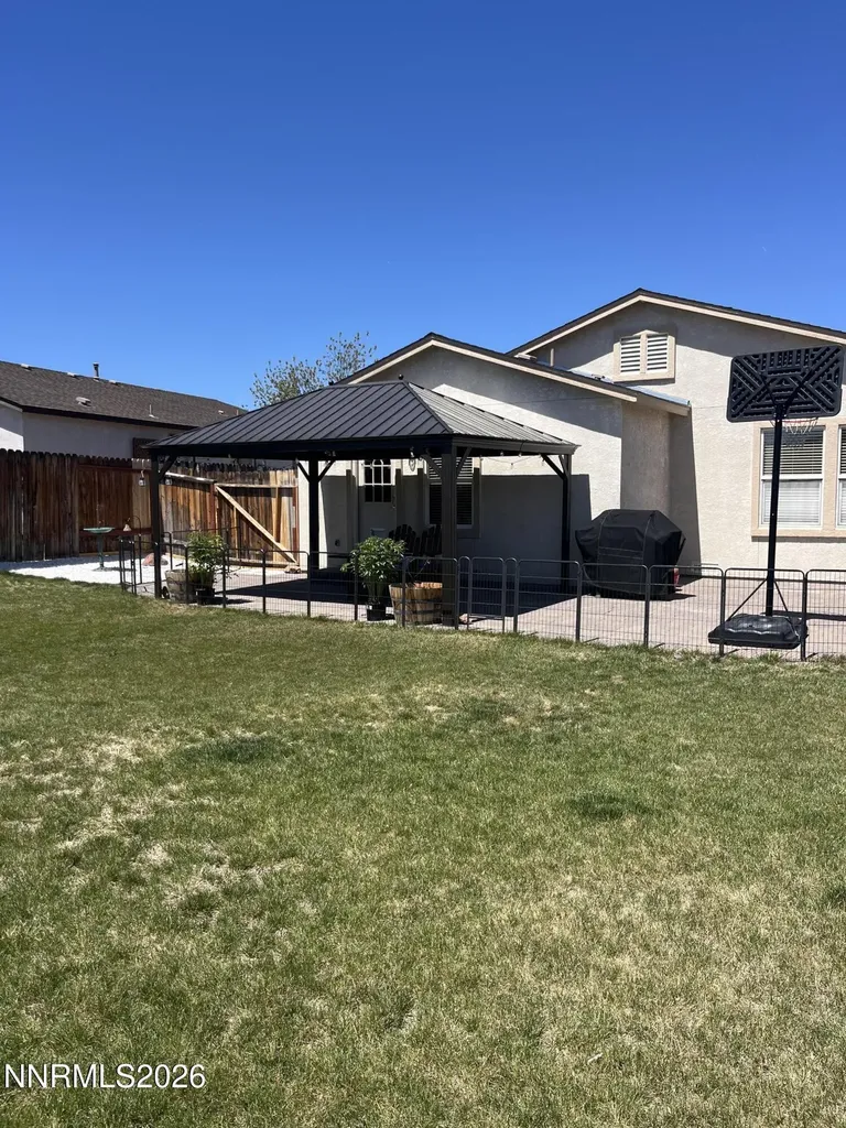 1277 Lullabrooke Sparks NV 89436