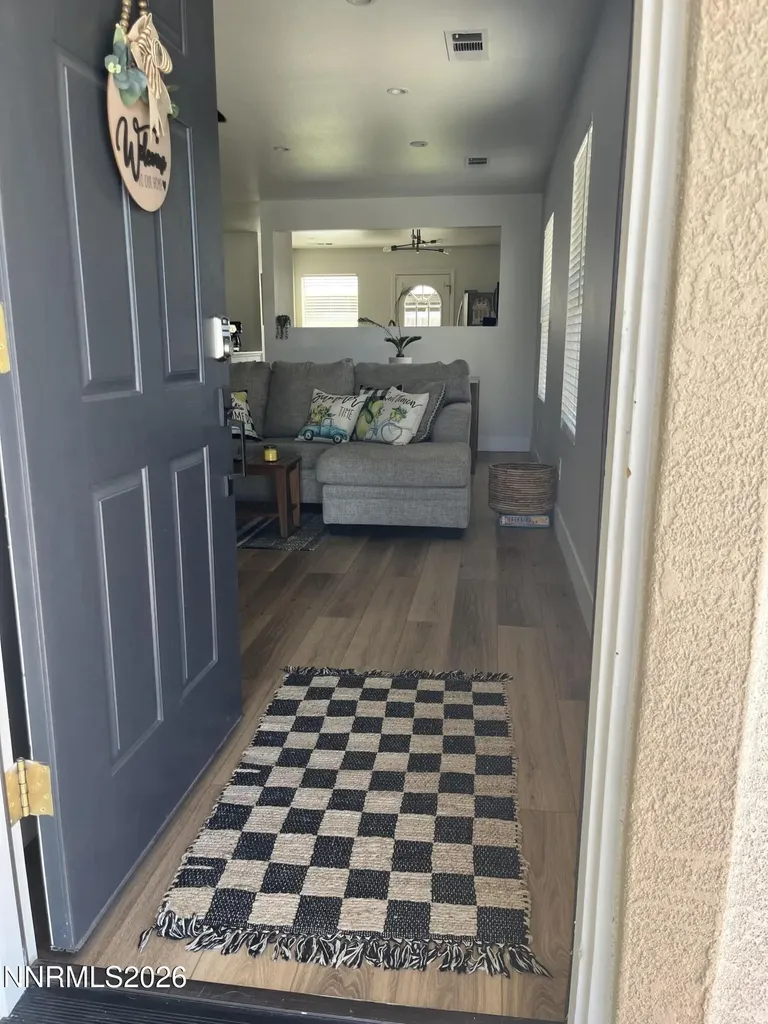 1277 Lullabrooke Sparks NV 89436