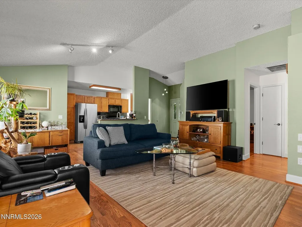 4572 Creekside Reno NV 89502